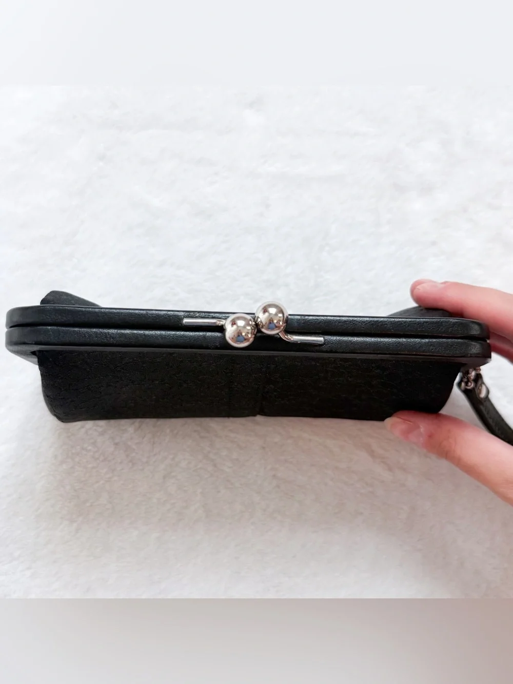 Vintage Coach Y2K Black Optic Lurex Framed Soho Kisslock Clutch Wristlet EUC